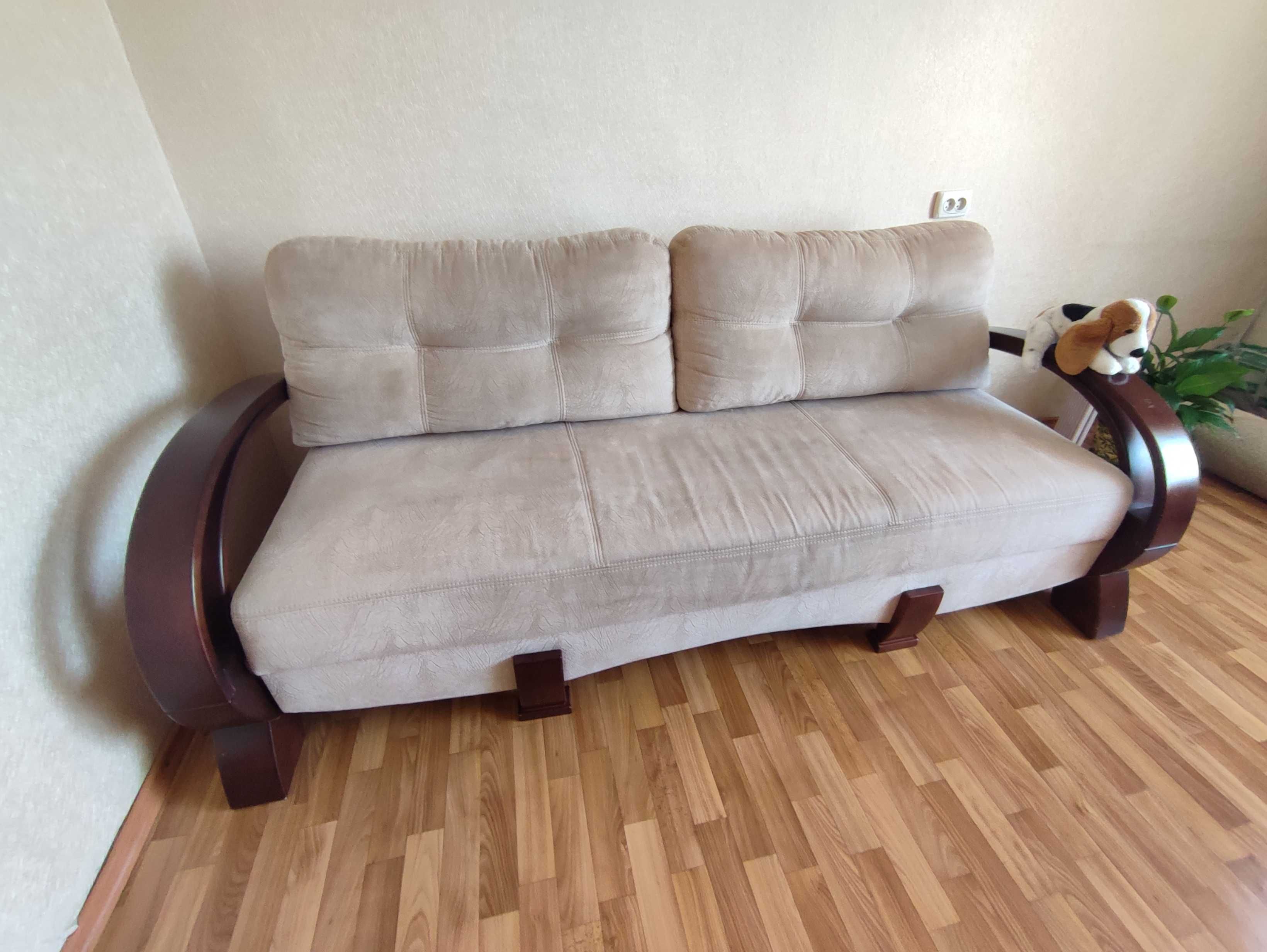 Срочно продам диван (евро-книжка) Стелс