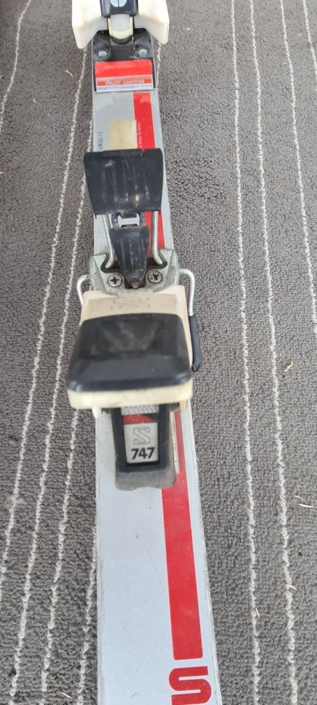 Narty head racing