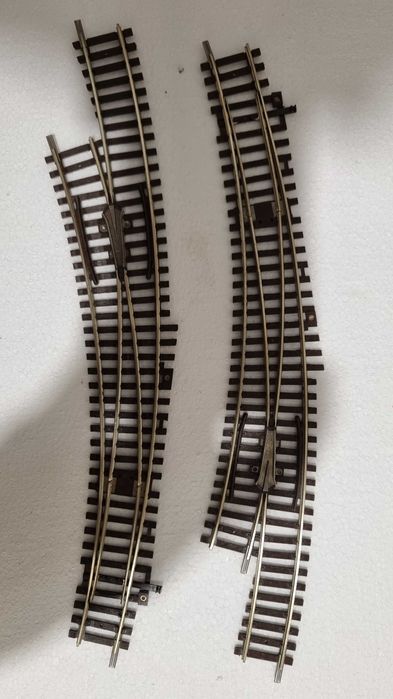 Zwrotnice i tory Piko, Roco