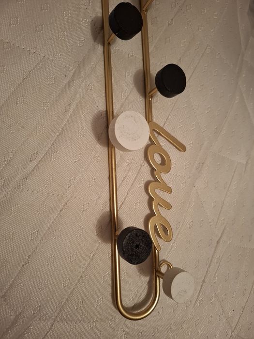 Wieszak zawieszka na ubrania.