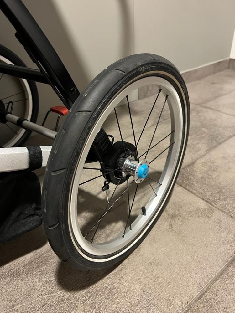 Wózek biegowy THULE Glide 2 Sport Jet Black + Moskitiera