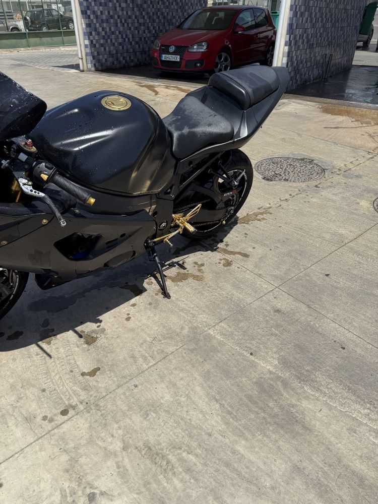 Mota Gsxr k4 2004