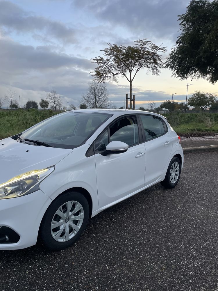 Peugeot 208 1.6 BlueHDi Active