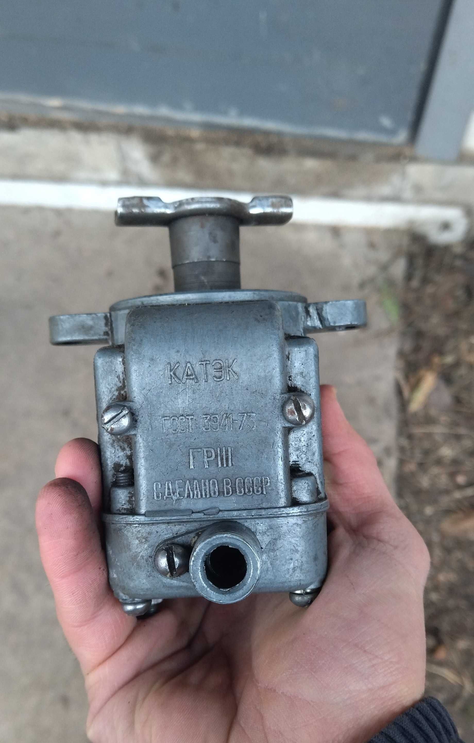 Праве магнето М124Б3