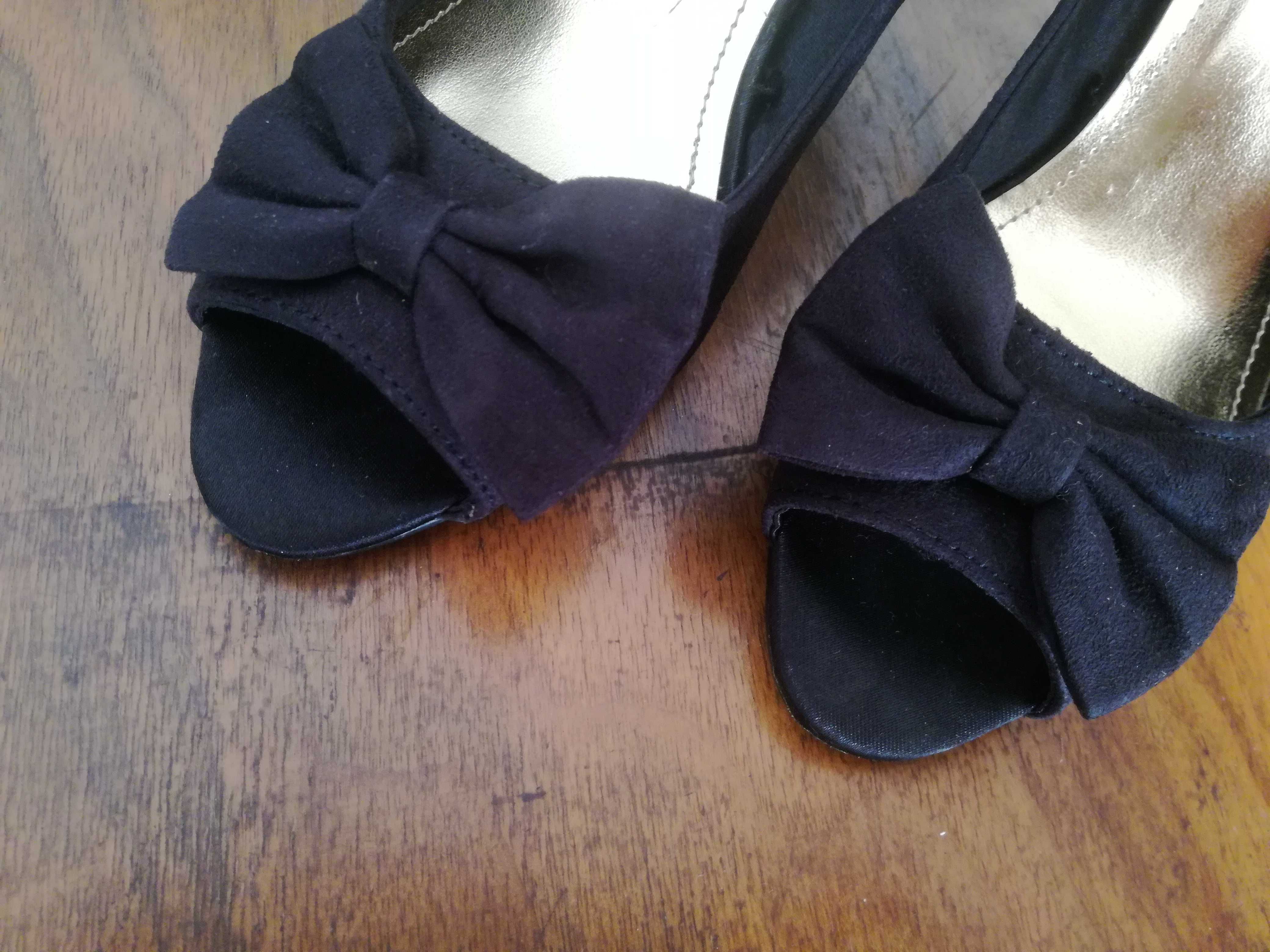 37 H&M Czarne szpilki buty damskie eleganckie sandałki na obcasie