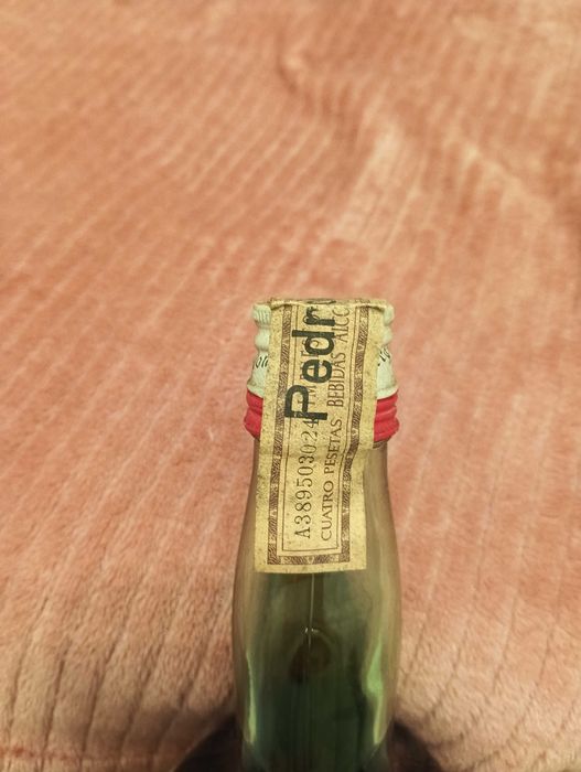 Fundador garrafa fechada en muy buen estado! Sem sedimentos.