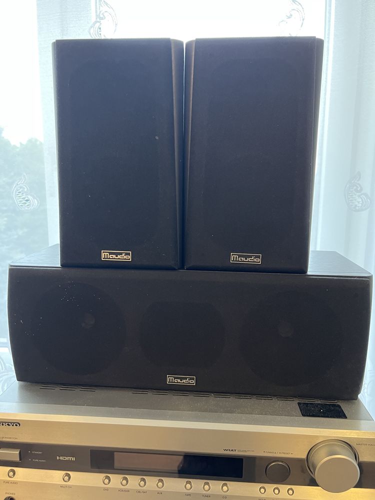 Amplituner HT-R508 plus głośniki HCS9920