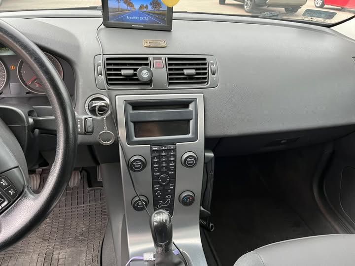 Sprzedam samochód Volvo V50 2.0 Disel