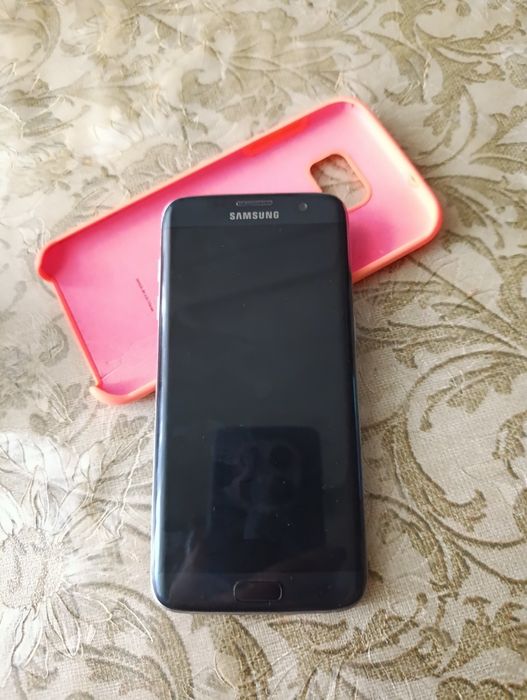 Телефон Samsung galaxy s7 edge