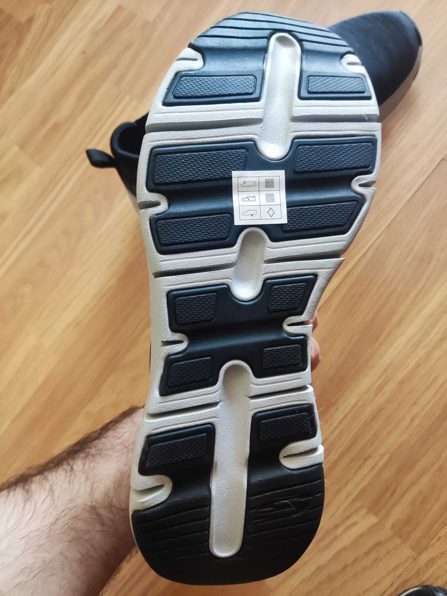 Sapatilhas Skecher arch fit NOVAS