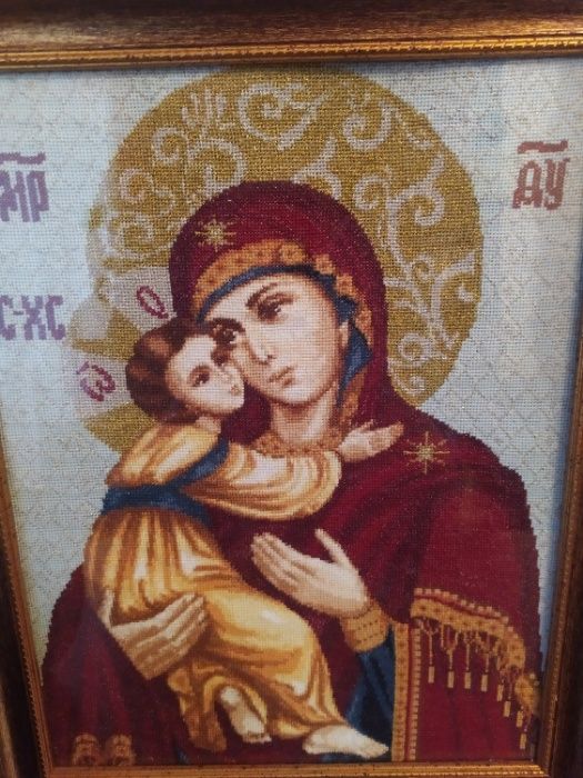 Икона "Божья матерь Владимирская " вышивка, мулине