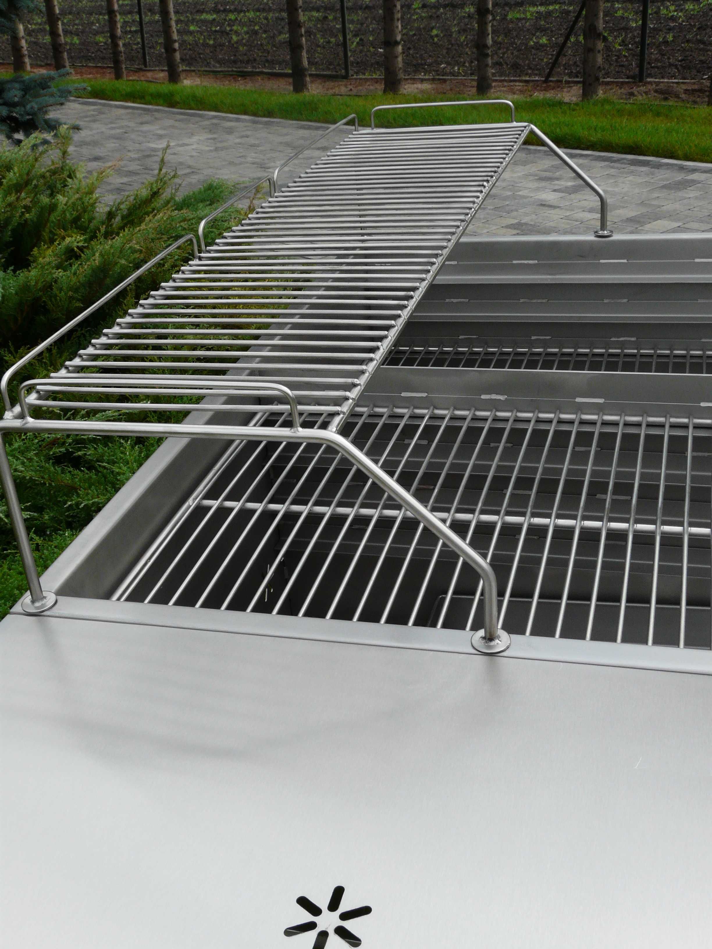 Grill gastronomiczny mały   800 x 600