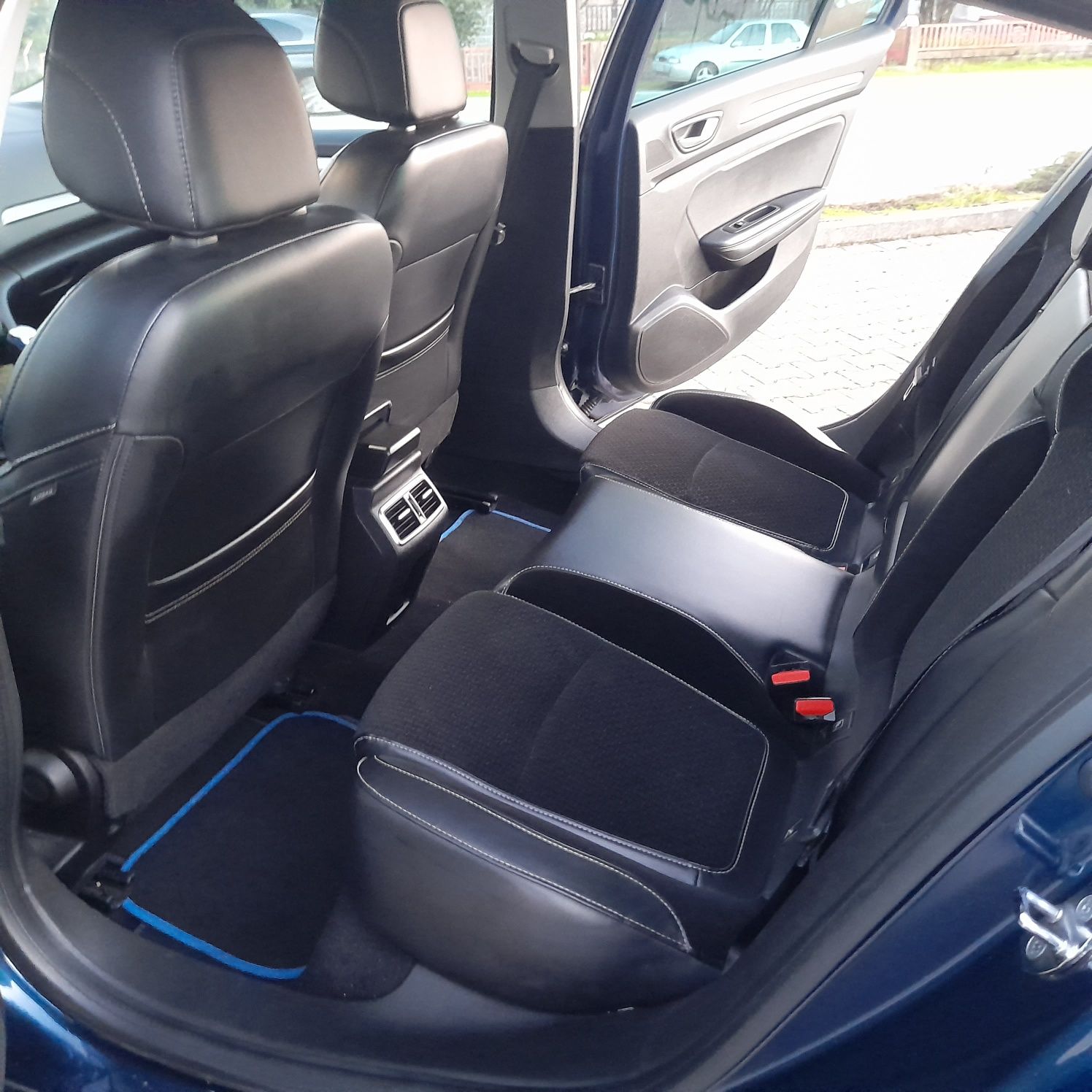 Megane2018 grand coupe 1.5 dci 110cv
