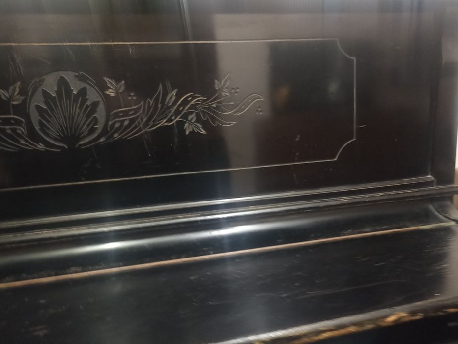 Піаніно, Україна