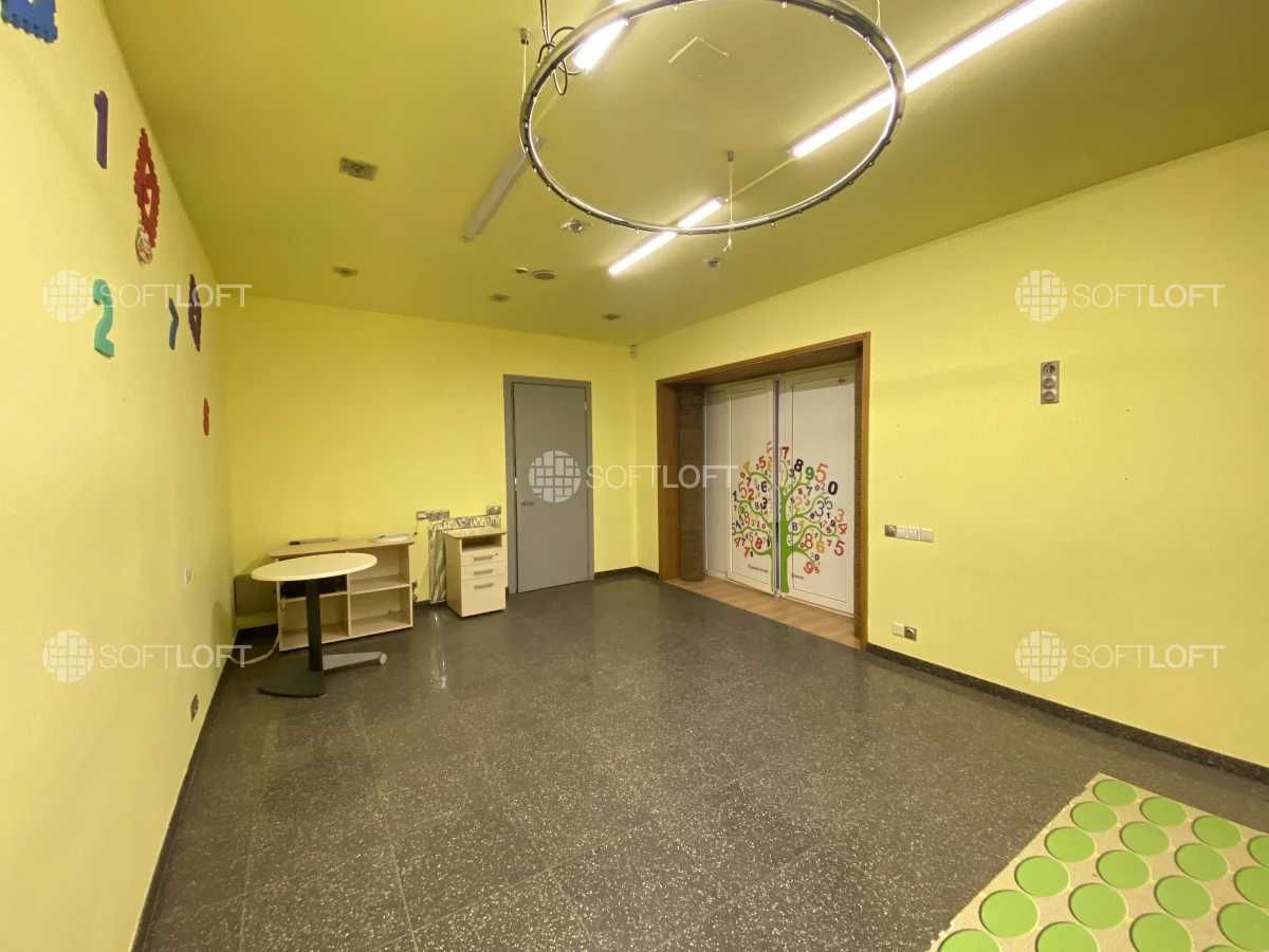 Продается помещение свободного назначения в районе Научной