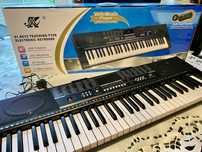 Sprzedam kybord do nauki gry  61 klawiszy  USB MP3