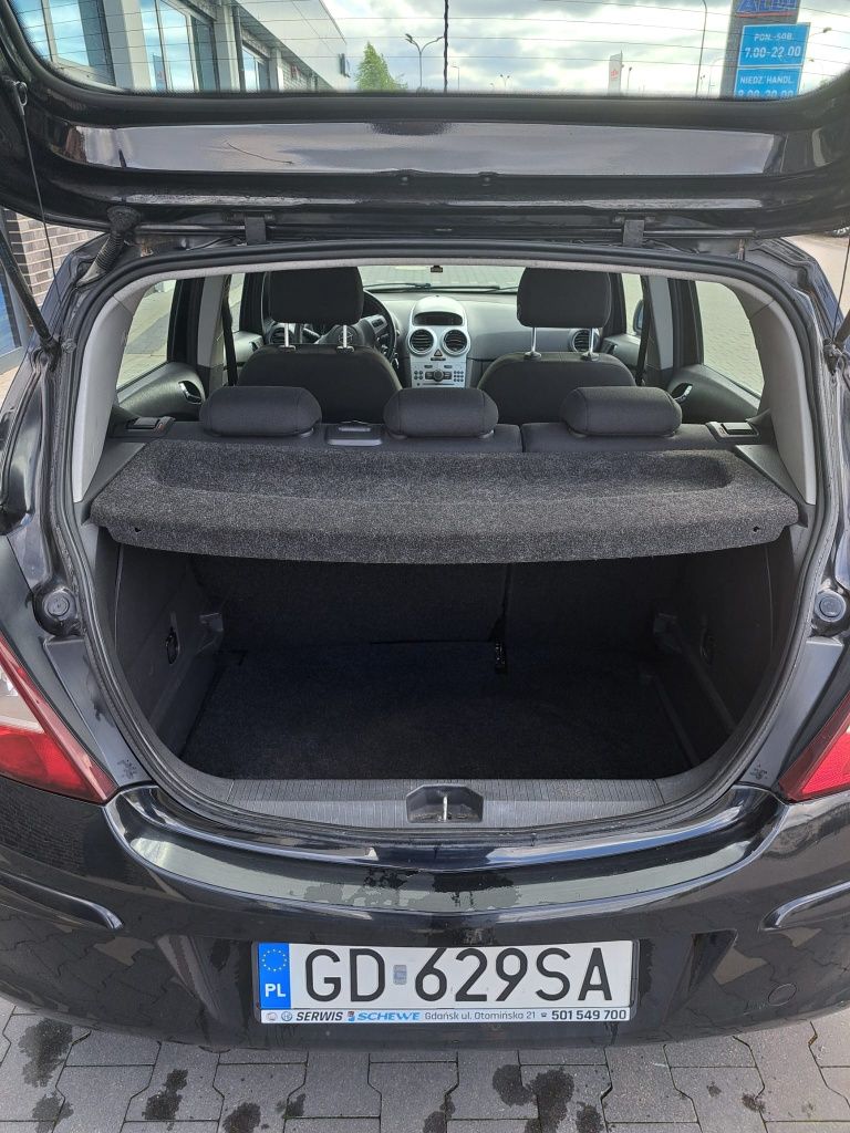Sprzedam Opel Corsa D 1,3  2008
