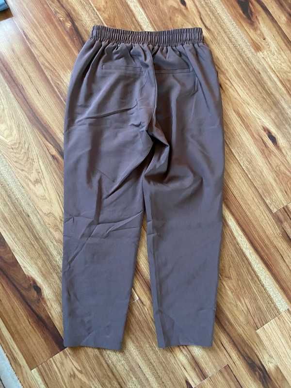 44 xxl lavinia cygaretki chinosy dresowe braz +size wiosna material