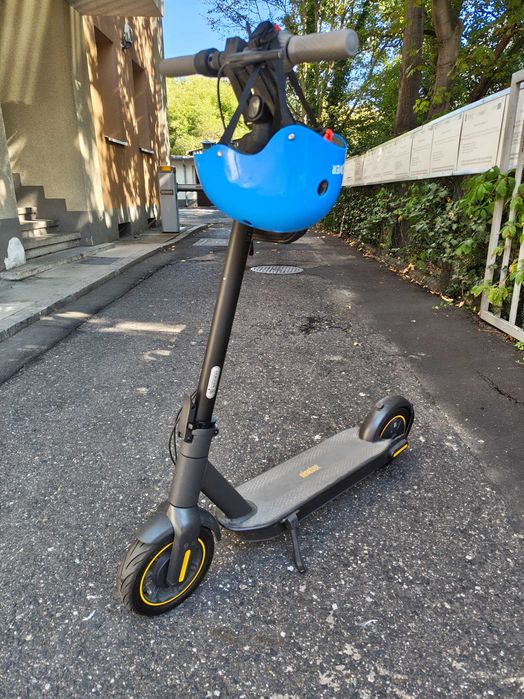 Hulajnoga Ninebot max g30p w super stanie!