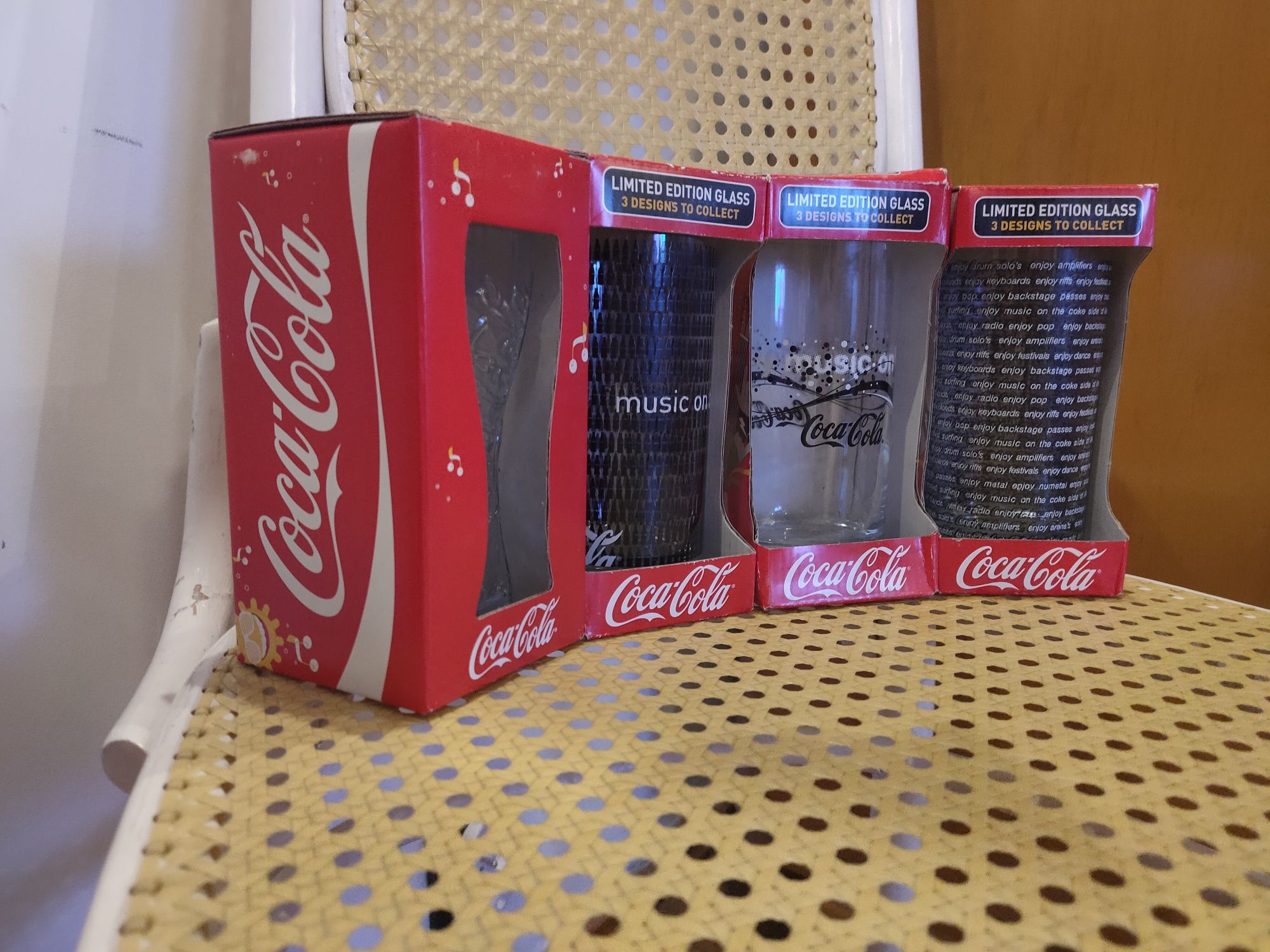 Szklanki Coca Cola kolekcjonerskie 99 - początkowe lata 2000