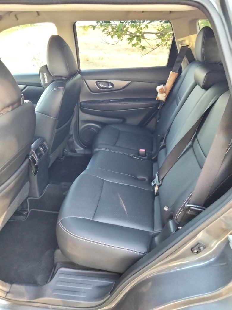 Продам Nissan rogue 2016 року