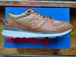 Кросівки saucony azura leather s70464-1 оригінал