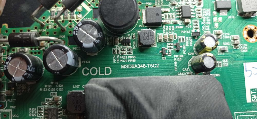 Телевізор 40'' дюймів UDTV 40FE850 на запчастини