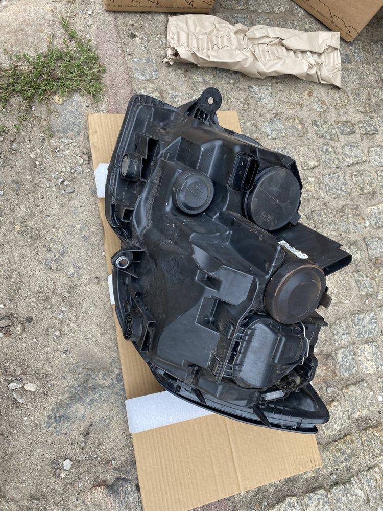 Oryginalne lampy przednie VW T6 Volkswagen T6 OE lewa oraz prawa