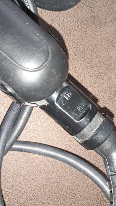 Утюжок для выпрямления волос с ионизацией,  стайлер  Philips