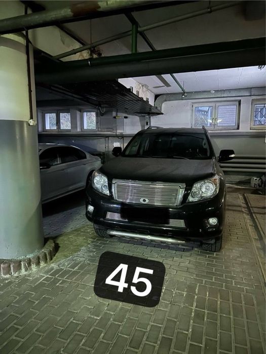 Продаж паркомісця поряд з ЖК Смарт Плаза, ЖК Київський