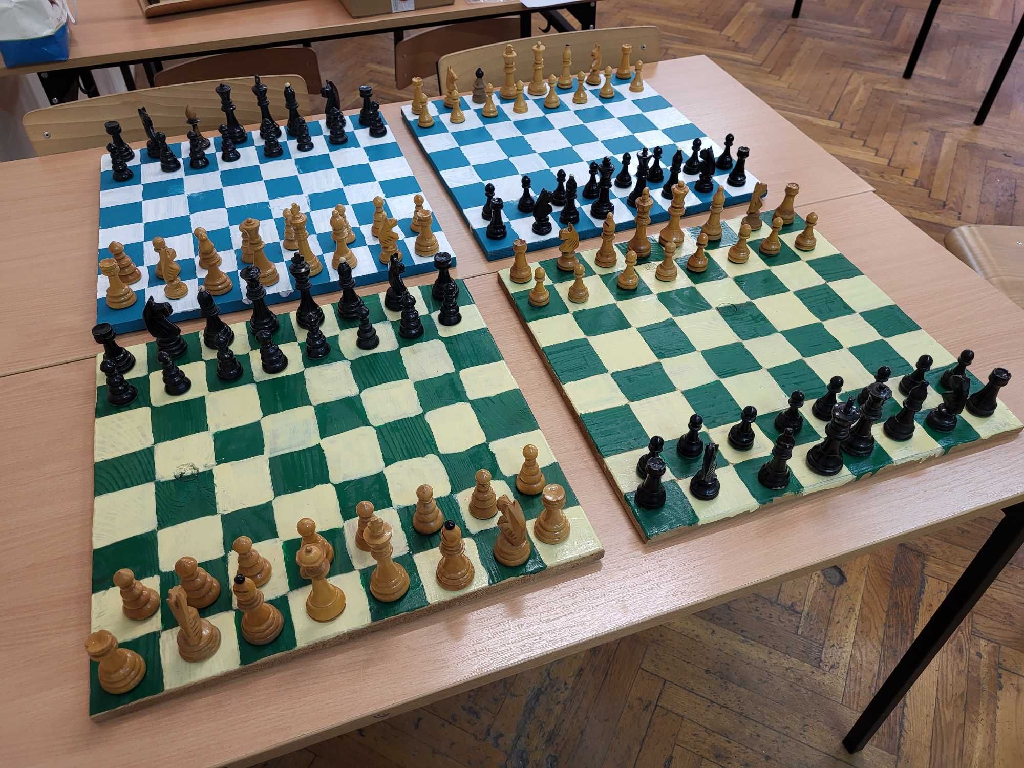 Szachownica drewniana deska szachowa