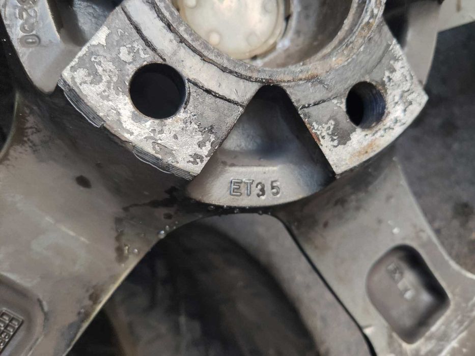 Jantes Audi - 5x112 - 8JX18FH2 ET35 - 235/40 R18