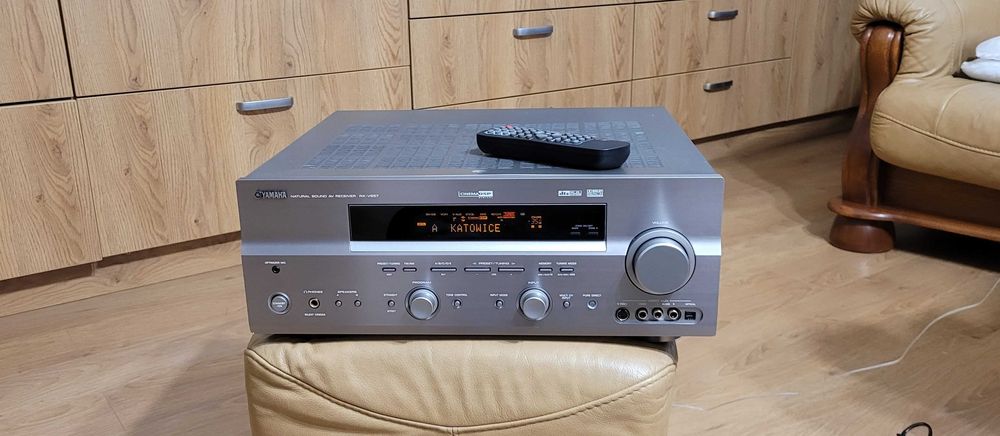 Yamaha RX-V657 amplituner 7.1 kina domowego z pilotem