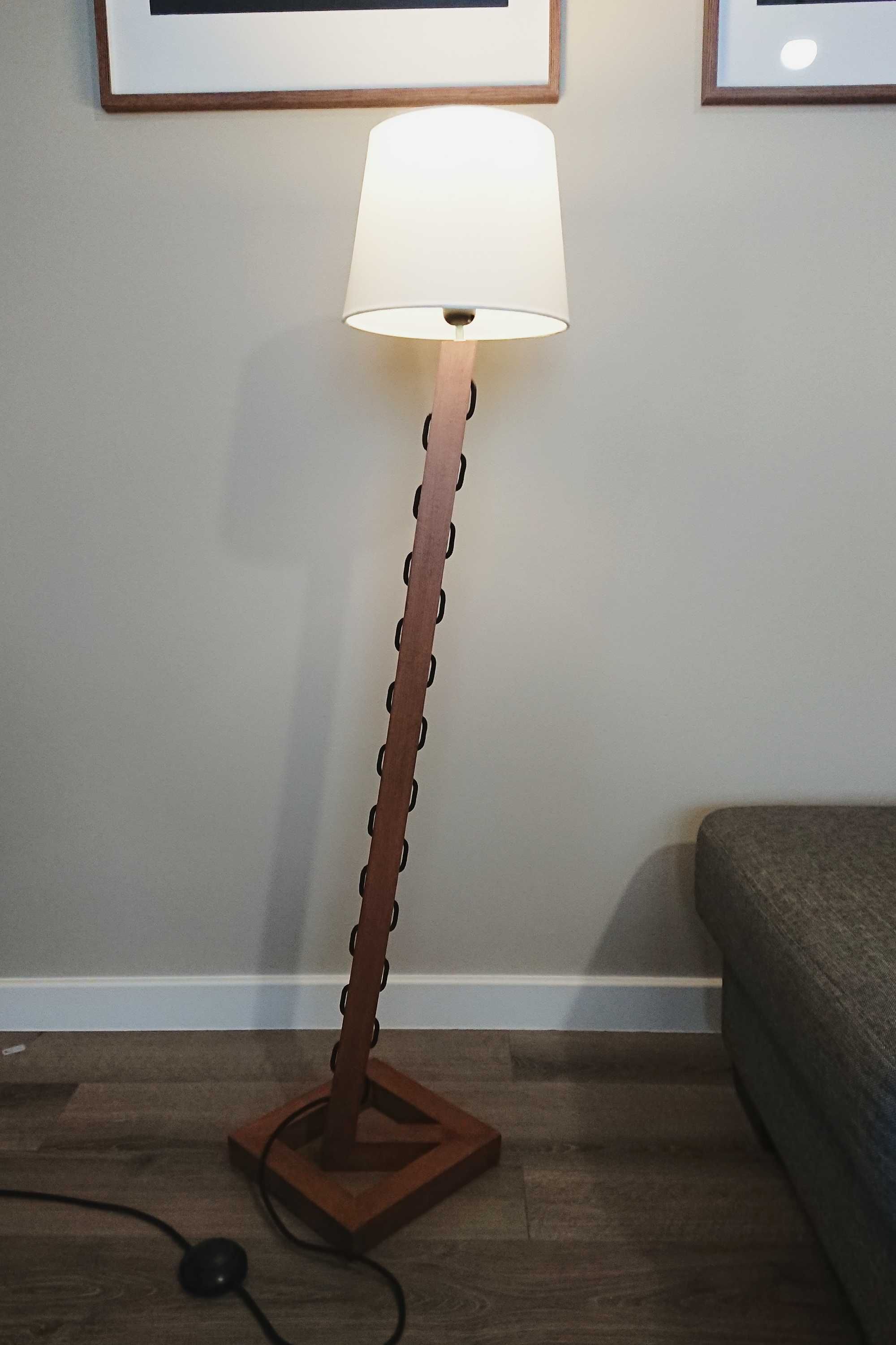 Designerska minimalistyczna drewniana lampa podłogowa - wysokość 124cm