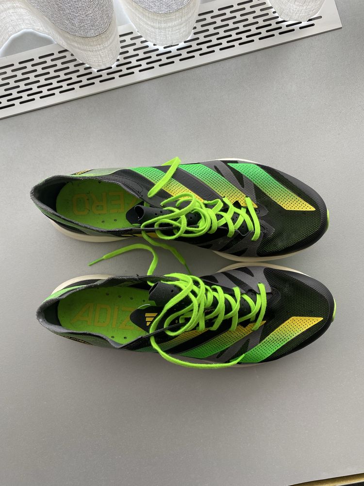 Adidas adizero takumi sen 8