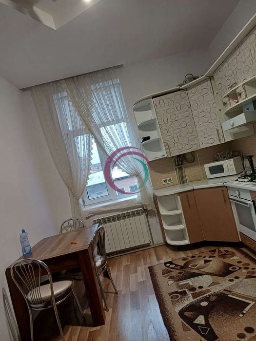 Оренда двохкімн.квартири по вул. Б. Хмельницького