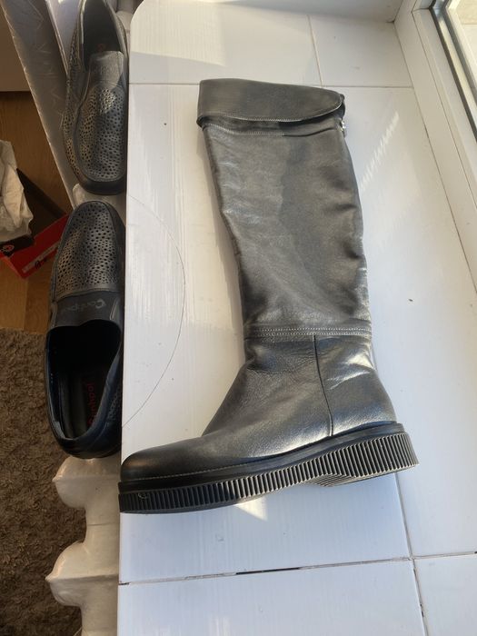 Чоботи жіночі 38р шкіряні нові