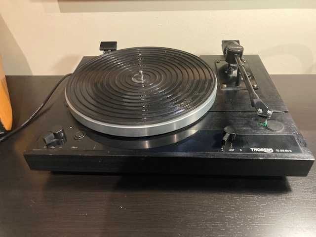 Gramofon Thorens TD 318 mk III
