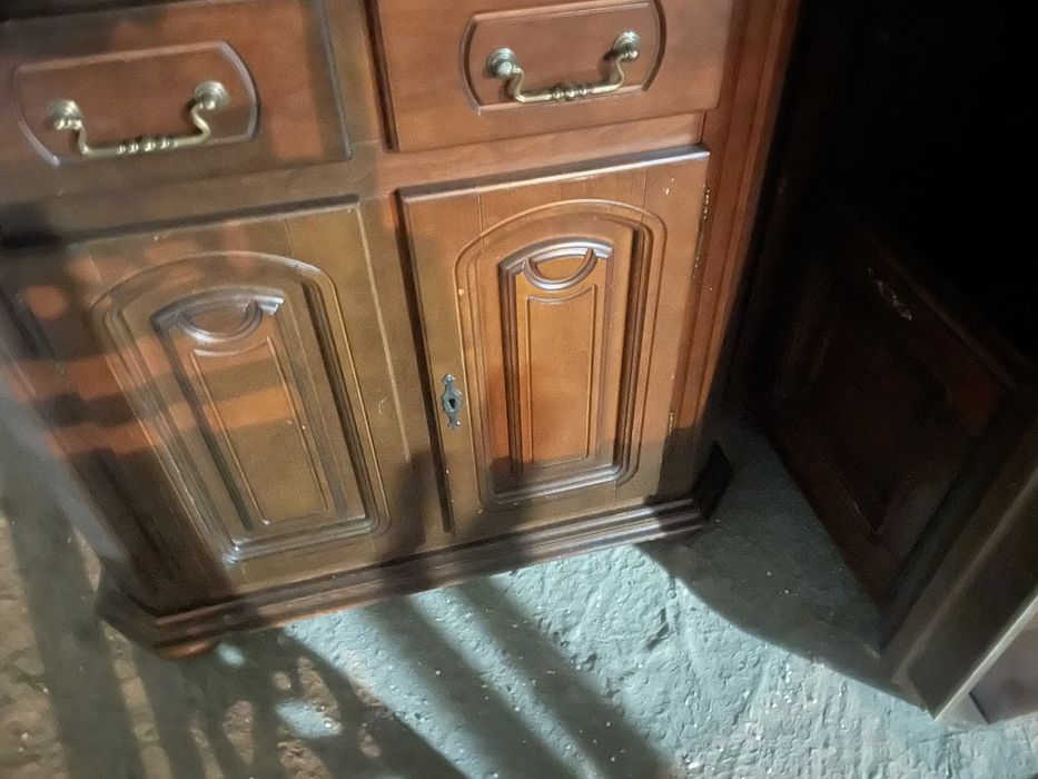 Тумбочка з натурального дерева (Румунія)