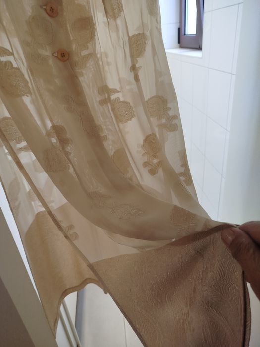 Túnica comprida sem mangas