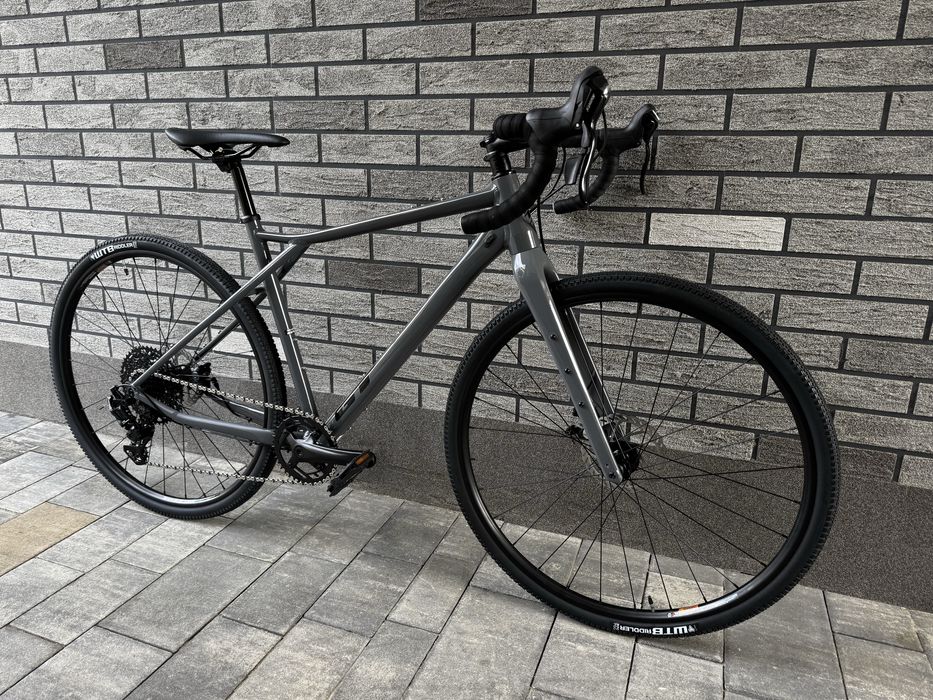 Rower gravel GT Grade Sport M Alu/Carbon naped 1x10