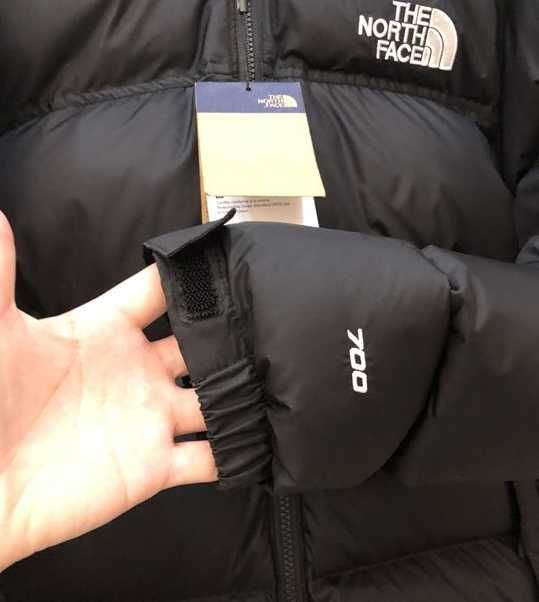 The North Face 1996 Retro Nuptse 700 M