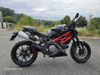 Ducati Monster 796  Ano 2011