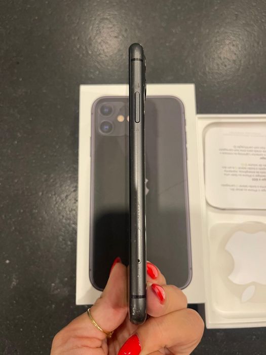 IPHONE 11 - Preto