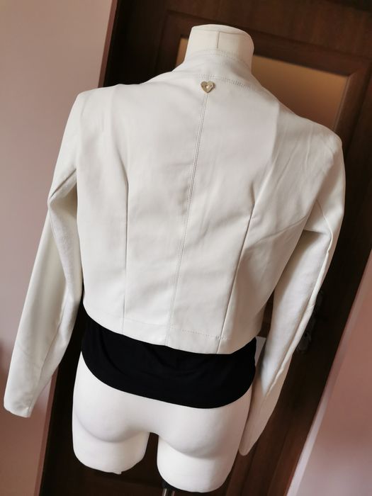 Kurtka Twinset skóra eco skórzana biała 36 S 38 M katana narzutka