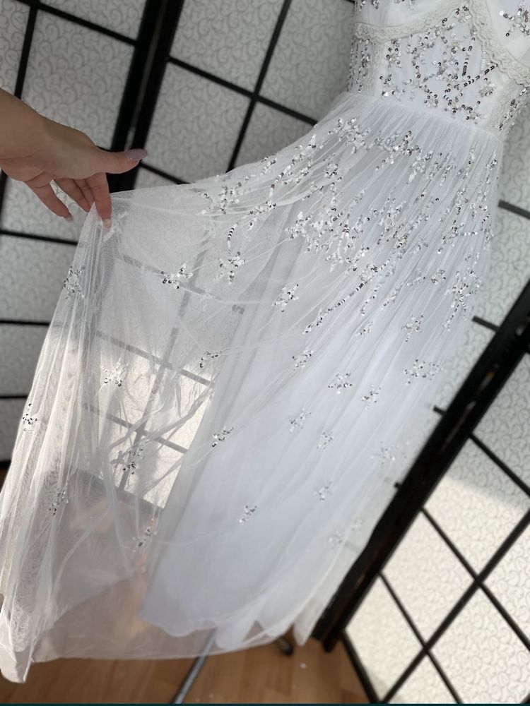 Maya deluxe cekinowa sukienka maxi tiulowa 34 xs 36 s petite