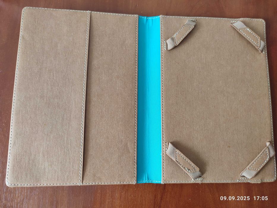 Чехол для планшета