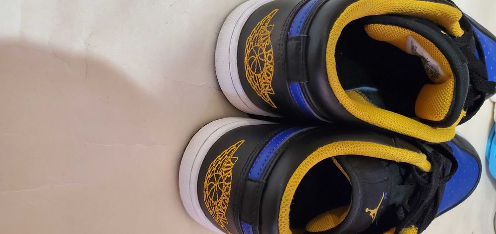 Оригінальні кросівки Nike Air Jordan 1 Low Dark Concord 42 розмір