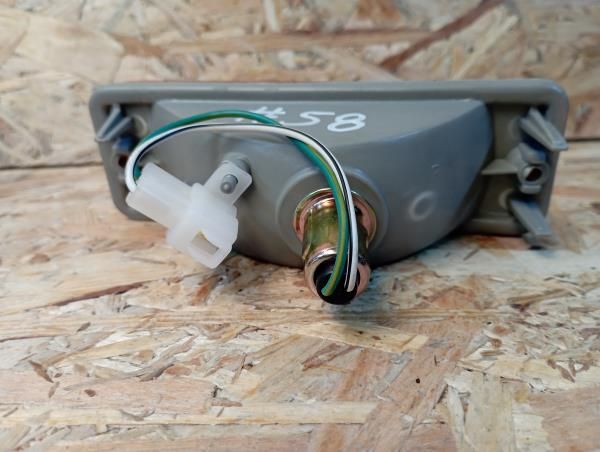 Pisca frente direito TOYOTA Hilux (LN_, KZN1_, VZN1_)