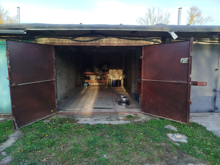 Продам гараж (район Литмаш)